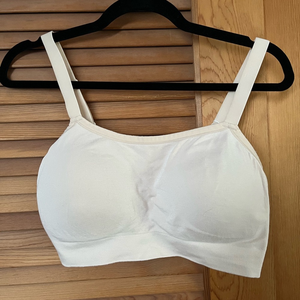 Cuddl Duds Women's bra A51116 convertable back size XL